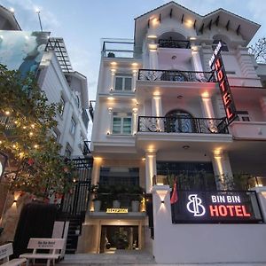 Bin Bin Hotel 8 - Near Sunrise City Ciudad Ho Chi Minh  Exterior photo