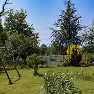 Apartamento Gite A La Ferme Chaleureux Civrac-de-Blaye Exterior photo