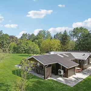 Gorgeous Home In Ans By With Kitchen Roe Exterior photo