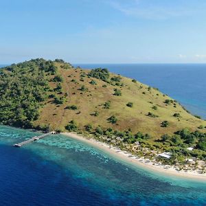 Hotel Le Pirate Island - Adults Only Labuan Bajo Exterior photo