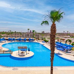 Pyramids Park Resort El Cairo Exterior photo