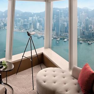 Hotel The Ritz-Carlton Hong Kong Exterior photo