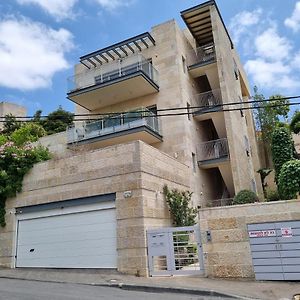 Apartamento Cute Studio Near Yad Vashem Free Street Parking Jerusalén Exterior photo