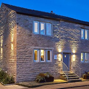 Hotel The White Hart At Lydgate Oldham Exterior photo