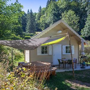 Les Cabanes D'Hestia La Salvetat-sur-Agout Exterior photo