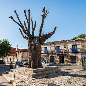 Casa Rural Alamogrande Hostal Layos Exterior photo