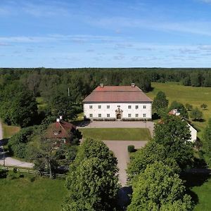 Apartamento Laegenhet I Slott Fran 1600-Talet Uppsala Exterior photo