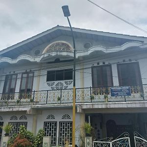 Hotel Spot On 92776 Panorama House Tomohon Exterior photo
