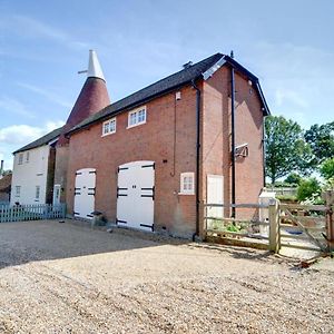 The Coach House Villa Biddenden Exterior photo