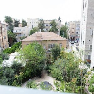 Cosy And Suits Apartment Jerusalén Exterior photo