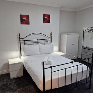 Apartamento Birtley'S Diamond 3 Bed Apt, Sleeps 6 Guests Birtley  Exterior photo