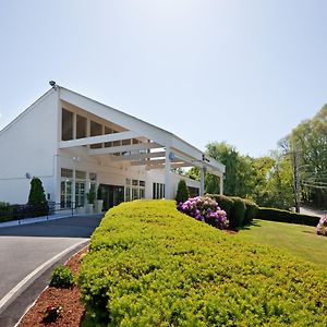 Holiday Inn Cape Cod-Falmouth, An Ihg Hotel Exterior photo