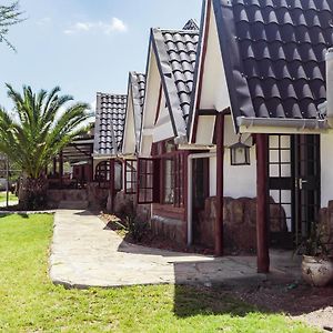 Apartamento Maanzoni - Ndoto House ,Athi River By Nest & Nomad Machakos Exterior photo