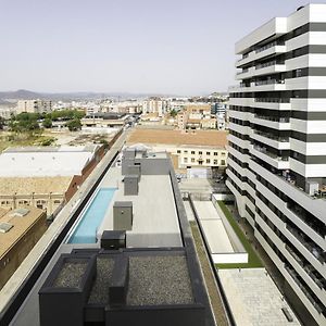 Apartamento Sunsets And The Pool In Barcelona Cornellá de Llobregat Exterior photo