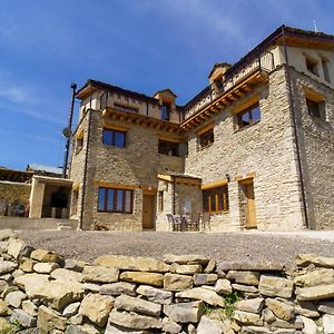 Casa Baramban Hostal Lasaosa Exterior photo