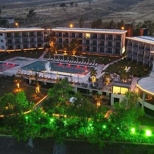 Toros Deluxe Resort Hotel Yesilovacık Exterior photo