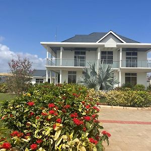 Dar Villa Dar es Salaam Exterior photo