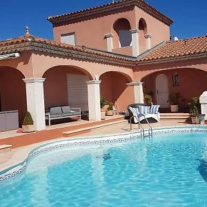 Les Collines D'Ugernum Bed and Breakfast Beaucaire  Exterior photo