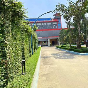 Cculb Resort & Convention Hall Gazipur Exterior photo