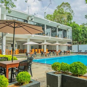 Lavish Resort By Indigo Sigiriya Exterior photo