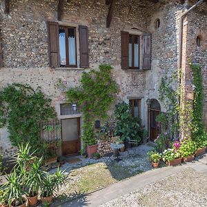 La Locanda Della Torre Bed and Breakfast Marne di Filago Exterior photo