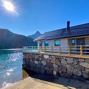 Beachfront Paradise Lofoten Villa Bostad Exterior photo