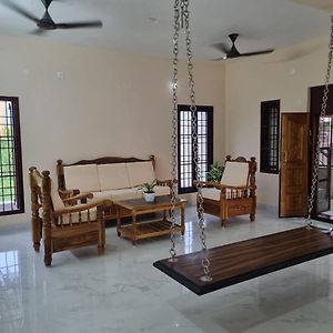 Rj Homestays Pondicherry Exterior photo