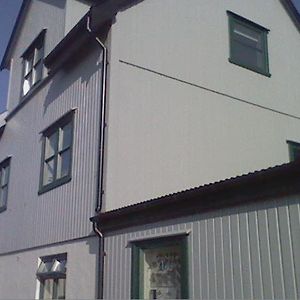 Apartamento Petursborg I Tórshavn Exterior photo