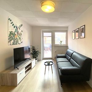 Exklusive Monteur-Unterkunfte Apartments, Balkon, Grill, Smart-Tv, Netflix, Kuche Aschersleben Exterior photo
