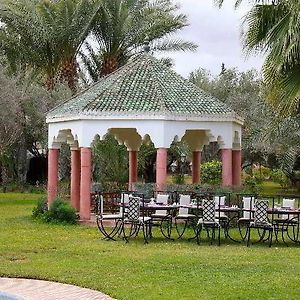 Riad Villa Des Trois Golfs Marrakesh Exterior photo