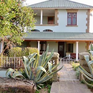 Marquard Guesthouse Exterior photo