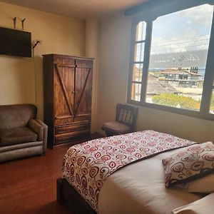 Hotel Bella Casona Riobamba Exterior photo