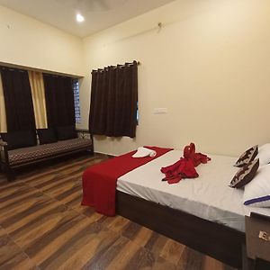 Apartamento Arangan Kudil Tiruchirappalli Exterior photo