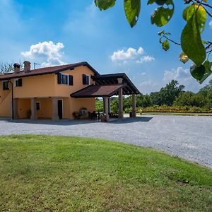 Casa Lidia Gavi Bed and Breakfast Exterior photo