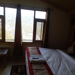 The Jagat Inn Shimla Exterior photo
