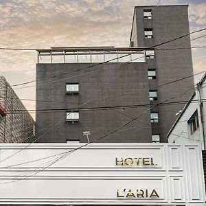 Laria Hotel Suwon Exterior photo