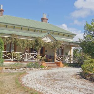 Winterbrook House Bed and Breakfast Ulverstone Exterior photo
