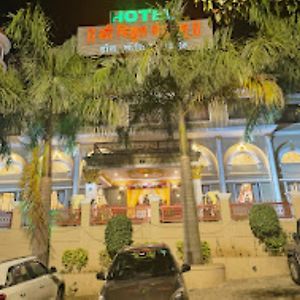 Hotel Shri Vitthal Mangalam ,Satara Exterior photo