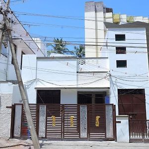 Heritage Room With 1 Bed/1 Bath In A Residential Neighborhood. Madurai Exterior photo