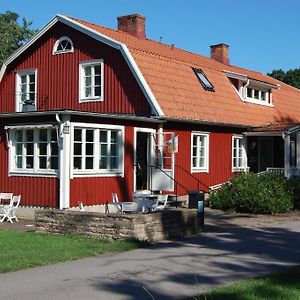Allégården Kastlösa Hotell Exterior photo