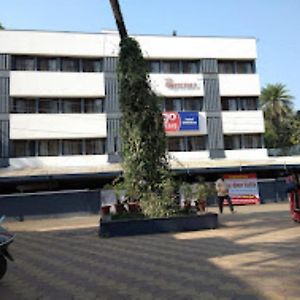 Hotel Shreeman ,Satara Exterior photo