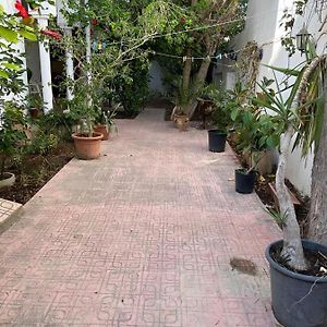 Apartamento Furnished Studio Dar el Ouzir Exterior photo