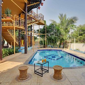 Stayvista'S The Revolving House - Pet-Friendly, Revolving House With Swimming Pool, Lawn & Indoor-Outdoor Games Mohpa Exterior photo