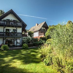 Apartamento Chalet Am See Waldsieversdorf Exterior photo