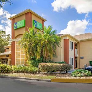 Extended Stay America Select Suites - Tampa - Brandon Exterior photo