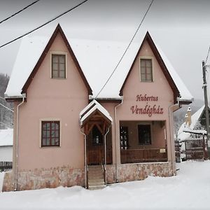 Hotel Hubertus Vendégház Parád Exterior photo