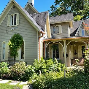 Hotel The Gables Of Rhinebeck Exterior photo