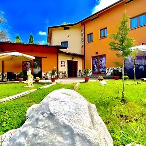 Agriturismo Tre Elle Bed and Breakfast Acri Exterior photo