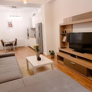 Apartament Calea Moldovei Residence - Minibar Si Parcare Gratis Bistriţa Exterior photo