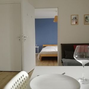 Apartamento T2 lumineux - Segré hyper Centre - Wifi - Netflix Exterior photo